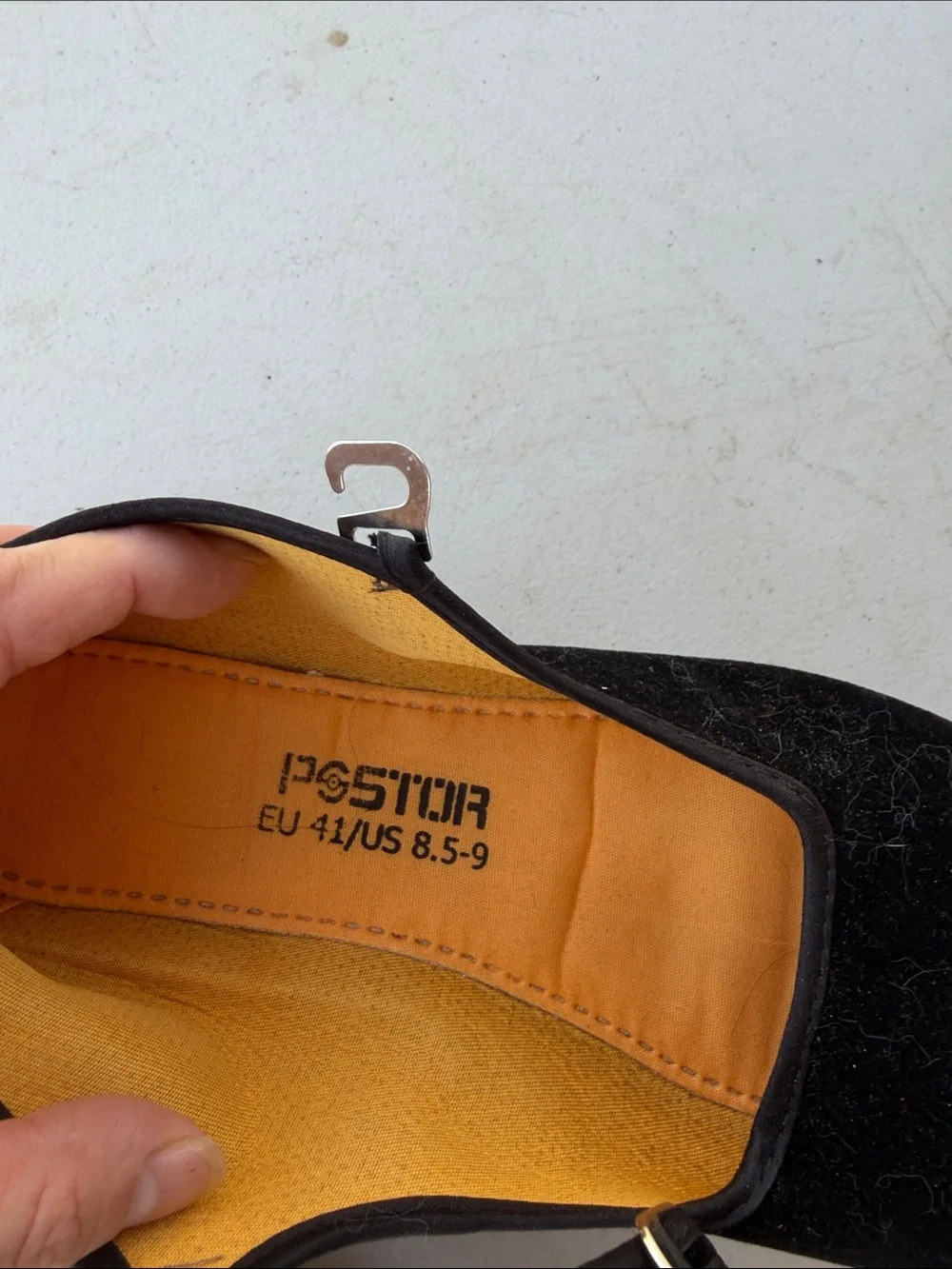 Postor Classic Black Velvet Mary Jane Flats with Ankle Strap